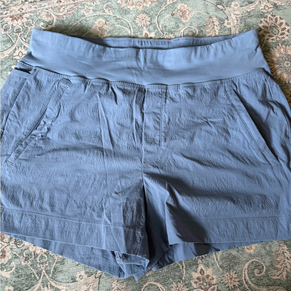 Athleta Trekkie North Blue Shorts